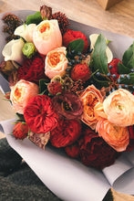 Load image into Gallery viewer, Farm to Table Hand-Tied Bouquet - Earthy Elegance Florals